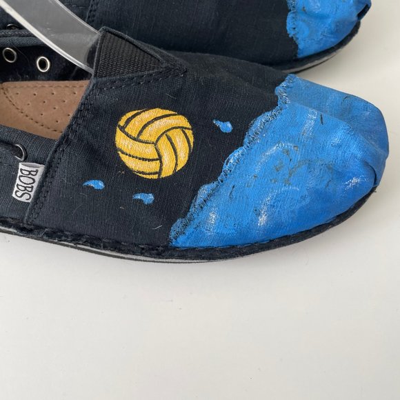 Bob's from Skechers Water Polo Canvas Loafer Wearable Art Painted Drawstring - Picture 4 of 8